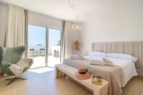 Family holidays in Menorca with pool - Image 5