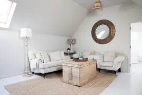 Beautiful spacious rural retreat 1 bedroom self contained annex - Image 2