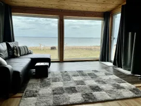 Lake front cabin with incredible views - Image 3