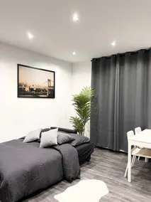 The New Yorker - Luxurious Accommodation 2/4 people - Image 3