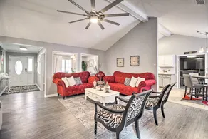 LUXURY GETAWAY, 4 BR, 2.5 BATH, NEAR FT. STEWART - Image 5