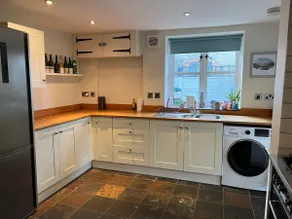 Beautiful 2-bedroom cottage in Holt - Image 3