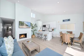 3 Bedroom home on the beach steps from Balboa Pier - Image 3