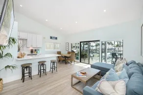 3 Bedroom home on the beach steps from Balboa Pier - Image 2
