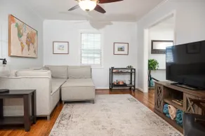 The Brewery District Bungalow - Image 3