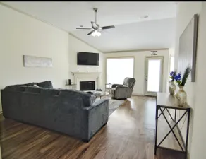 Brand new Kings Palace single family home - Image 2