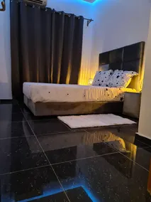 Lovely place with pool - Image 4