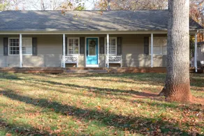 Whole House - hot tub, game room, dog friendly - Image 2
