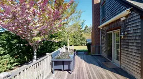 4BR, updated home in Surfside. Sleeps 8 adults, big yard/porch/deck, central air - Image 5