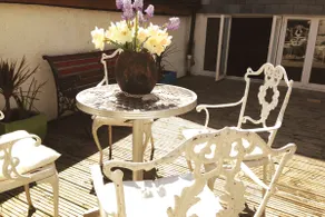 Very close to 3 beaches. Patio. Spacious. Private - Image 3