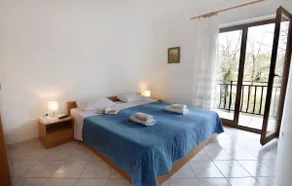 Apartment for Couples in a House with a Pool, Valica - Image 3