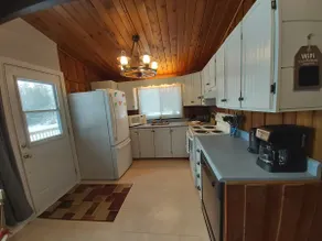 The Point - Beautiful waterfront cottage - Image 4