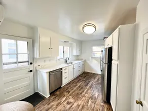 Creekside Townhouse! Downtown Frederick Patrick St - Image 3
