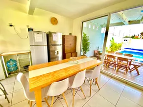 Beautiful house with heated pool, large garden - Image 4