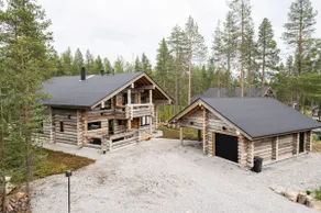 Log villa in Levi - Image 3