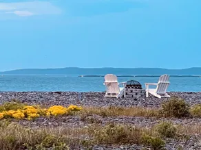 Oceanside cottage in remote location. Cottage 2 - Image 5