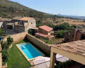 Cal Xinco. Country house with pool. - Image 3