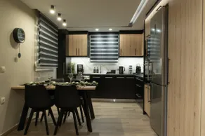 Stylishly decorated house - Free Private Parking & Fibre Internet! - Image 5