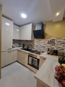 Lovely studio apartment. Free parking. - Image 3