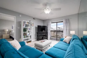 Family Condo Oceanside in Midtown OC - Image 3