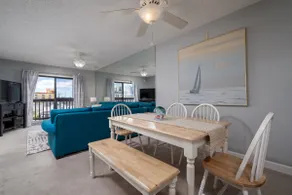 Family Condo Oceanside in Midtown OC - Image 4