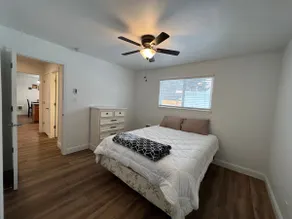 Spacious 2-bedroom home centrally located - Image 3