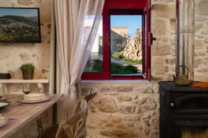 Physis Country House Near Matala Beach & Faistos - Image 2