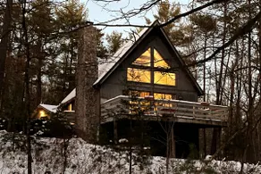 Pet Friendly Cabin w/Hot Tub, Sauna & Game Rooms - Image 5