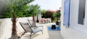 Villa with a heated spa, 400 metres from the beach - Image 4