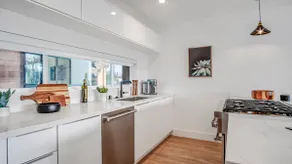 Modern 4-bedroom home with EV charging station - Image 3