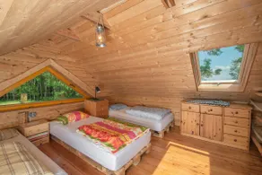 Cozy mountain cabin with amazing views - Image 4