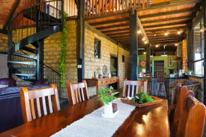 Wolfes Landing Eco Retreat - Image 3