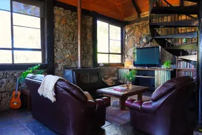 Wolfes Landing Eco Retreat - Image 4