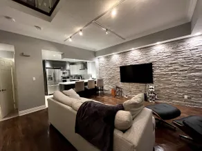 Amazing 2 Storey Loft 3 BED In Central Downtown - Image 3