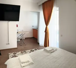 6 Apartment 6 Budiu - Image 3