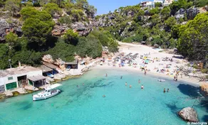 Lovely front sea / beach property - Image 4
