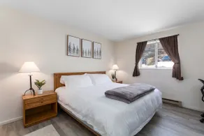 Ski-In/Ski-Out / 1 bed / Seasonal Pool - Image 3