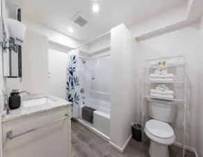 Reno's Secret Hideaway - Image 5