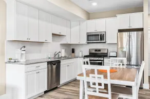 1st Floor Condo | Rooftop + Dogs Welcome - Image 3