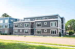 1st Floor Condo | Rooftop + Dogs Welcome - Image 5