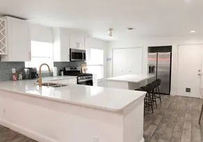 Maison élégante et contemporaine avec piscine de 3 chambres à Orlando à proximité de International Drive - Image 5
