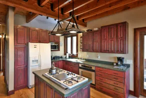 Slim Lake Escape- Swim/Fish with Year Round Views! - Image 3