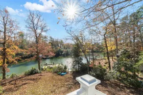 Relaxing Waterfront Cottage w/ Private Dock/Kayaks - Image 4