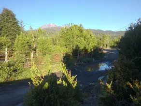 Cheerful cabin on the Calbuco volcano - Image 2