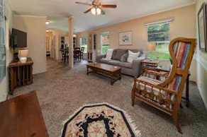 Pet Friendly~3 Beds/2Ba All-ParkPass ~Private Yard - Image 2