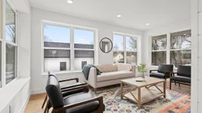 Gorgeous 5 bedroom, remodeled, historic home - Image 2