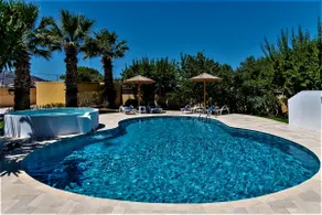 Xenos Villa 2 With 5 Bedrooms private swimming pool, near the sea - Image 5