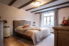Secret getaway in a romantic vineyard cottage - Image 3
