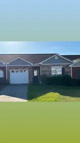 Spacious Retreat 5 Mins to Fort Rucker - Image 2