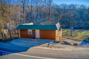 Mill Creek Cabin - Image 3